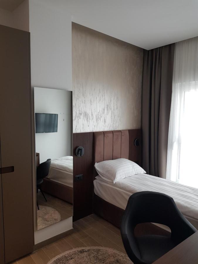 My Hotel Prizren Esterno foto